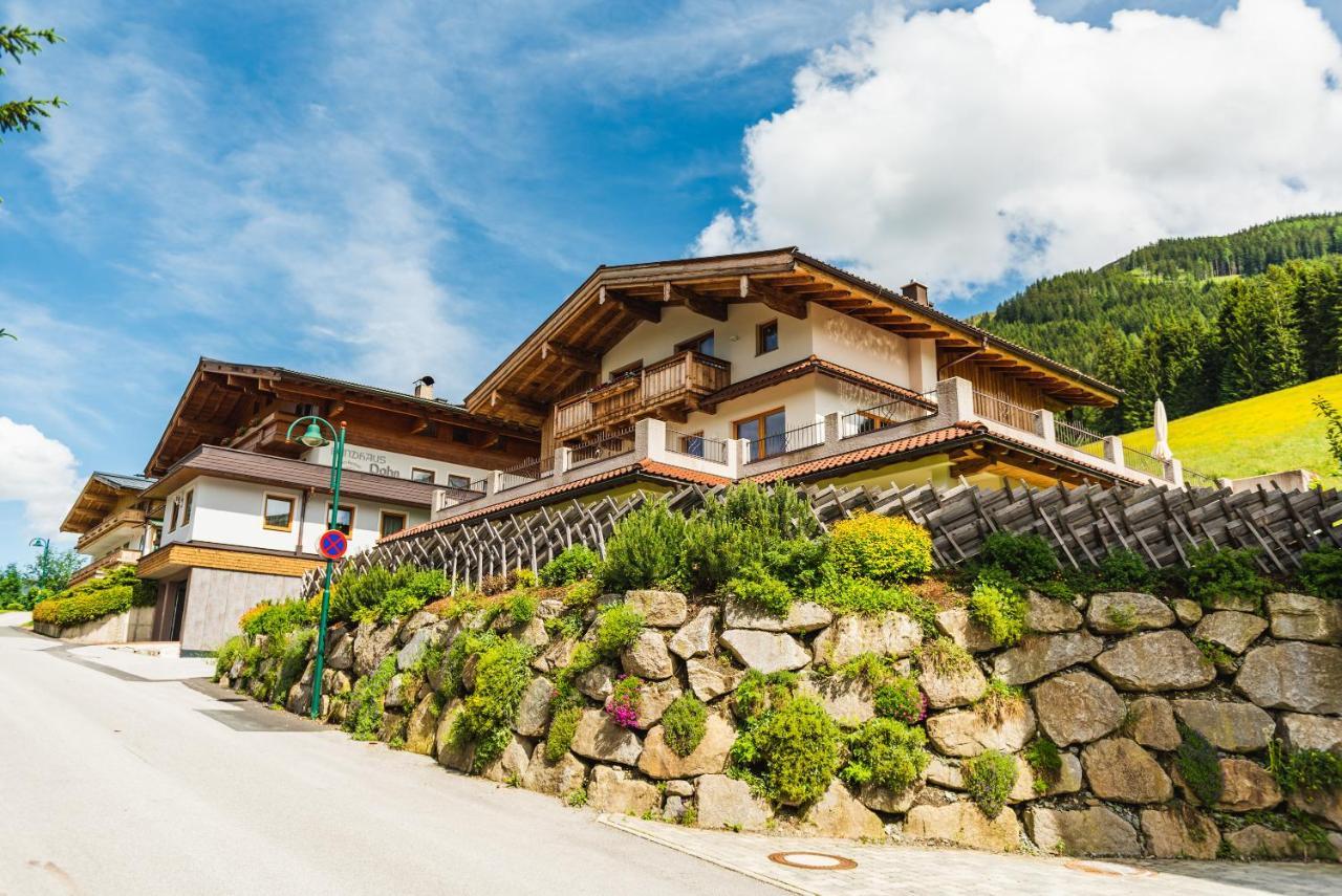Haus Sabrina - Ferienwohnungen Saalbach-Hinterglemm Eksteriør bilde